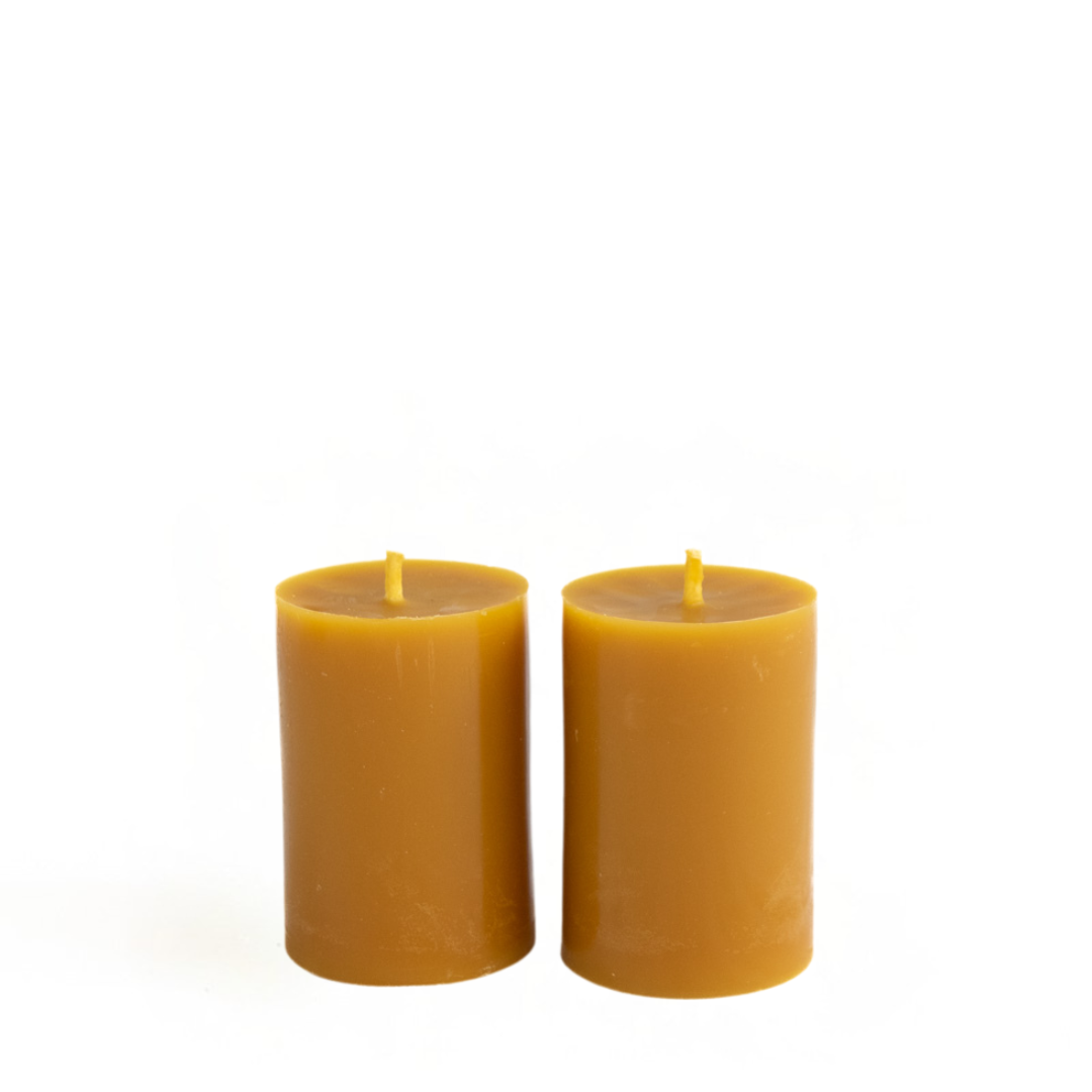 Deux bougies lisses cylindriques en cire d’abeille naturelle, artisanales, combustion longue durée – pack de 2 bougies 12 heures