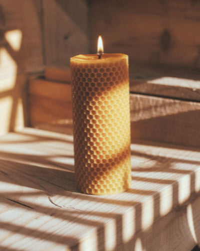 grande bougie en cire d'abeille