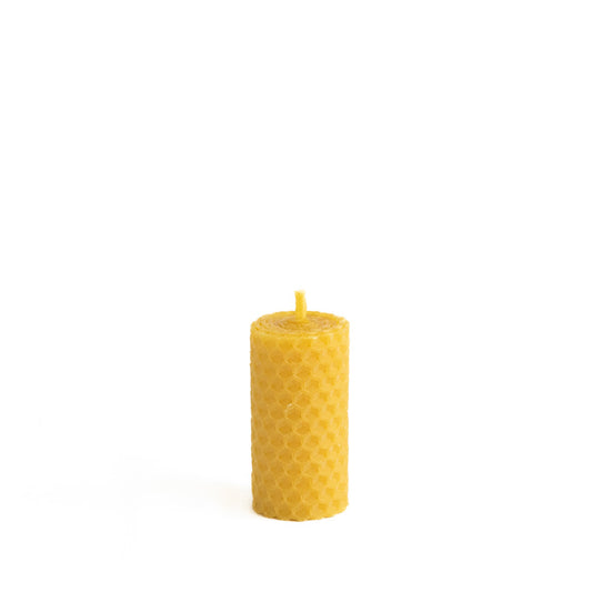 Petite bougie ésotérique en cire d’abeille naturelle non colorée, roulée à la main, fabrication artisanale française – La Fabrique de l’Abeille