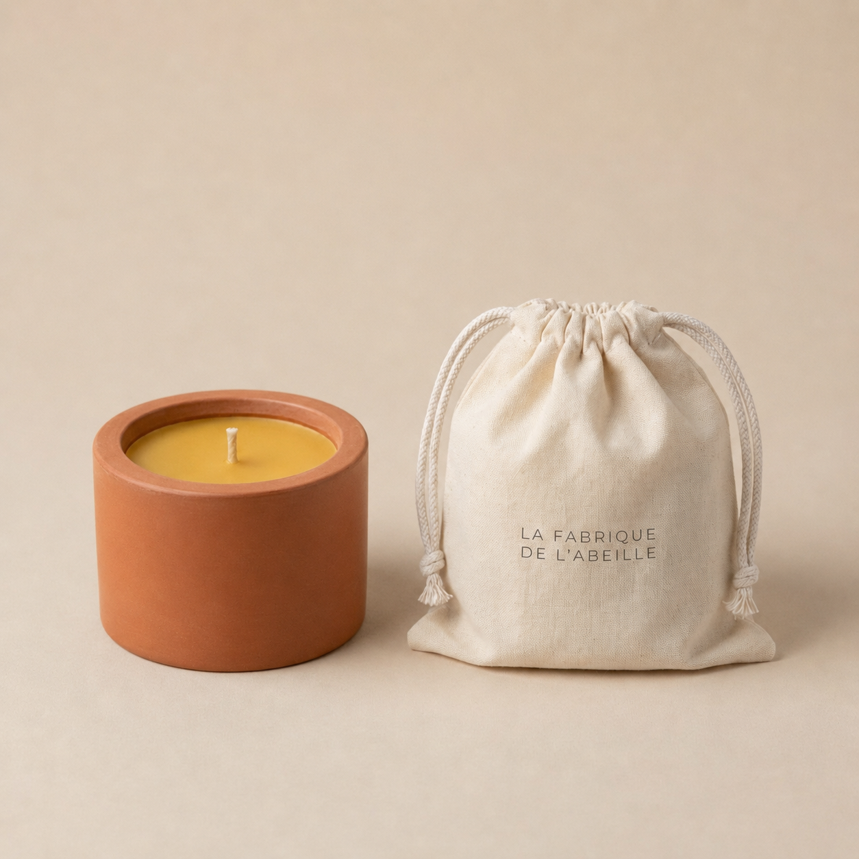 Bougie céramique artisanale en cire d’abeille